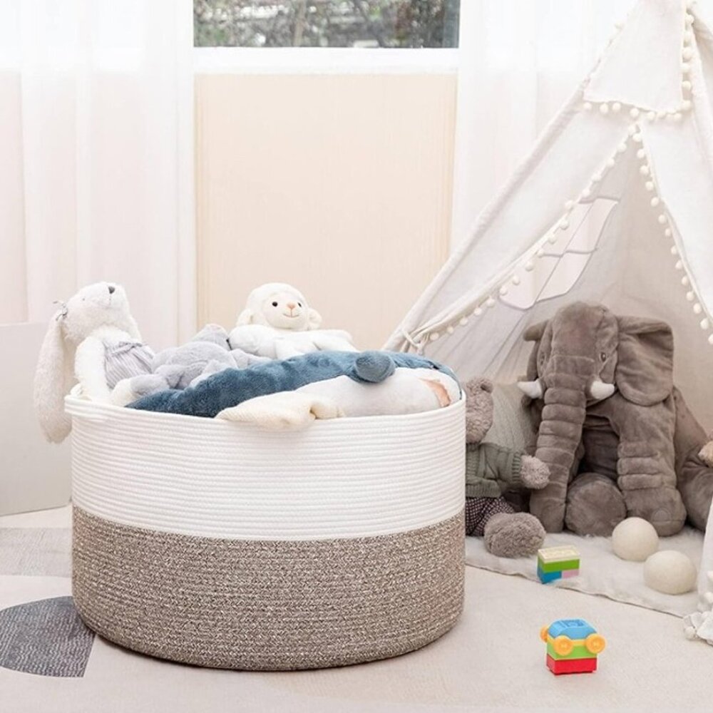 NEW Extra Large Laundry Basket, Big Wicker Storage Basket 23.6 x 14.2 inches